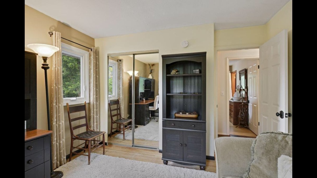 Building Photo - 8017 33rd Pl N