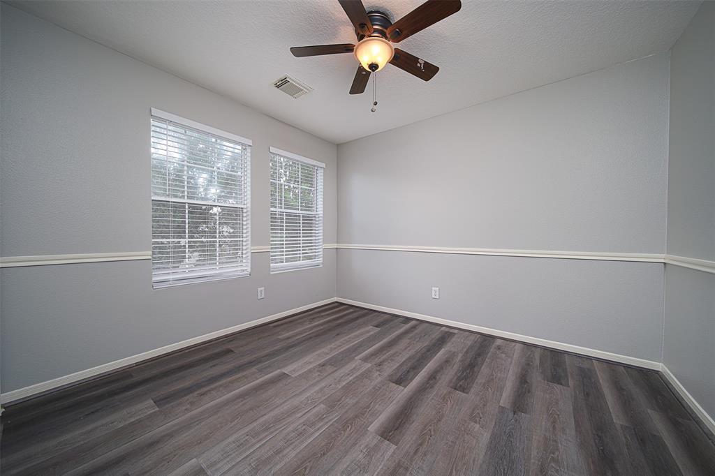 Building Photo - 15331 Hickory Dale St