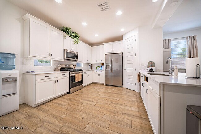 Building Photo - 4911 N 193rd Dr