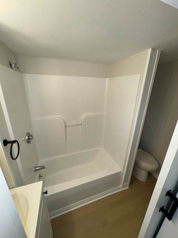 Building Photo - 106 Railroad Ave