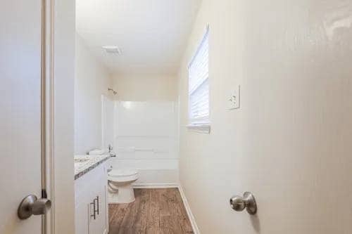 Building Photo - 335 Remington Creek Dr