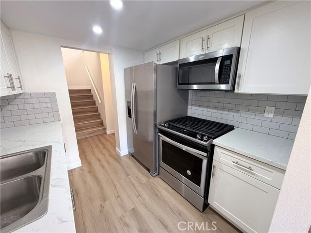 Building Photo - 14700 Berendo Ave