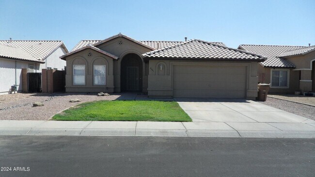 Primary Photo - Move In Ready 3 Bedroom in Sweetwater! All...