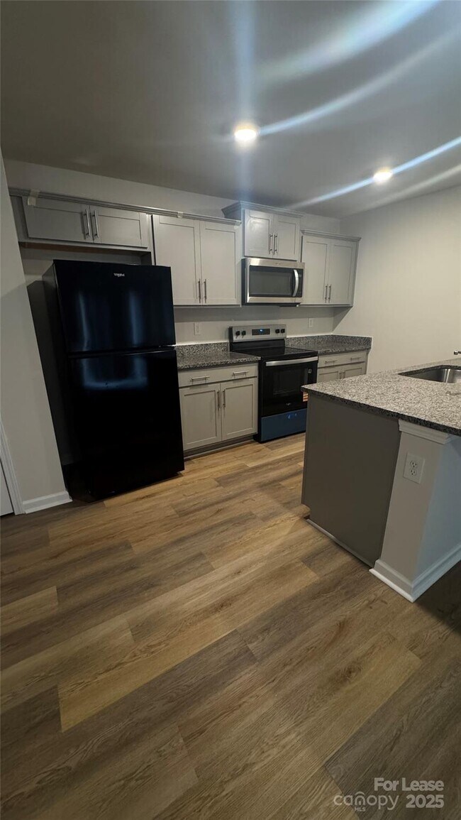 Building Photo - 4116 Lurelin Ln