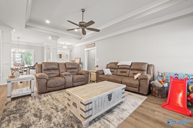 Building Photo - 29458 Carnaby Ln