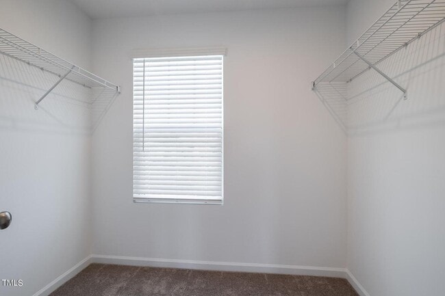 Building Photo - 1482 Rhodes Pond St