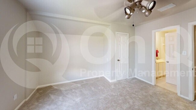 Building Photo - 4032 Guthrie Dr