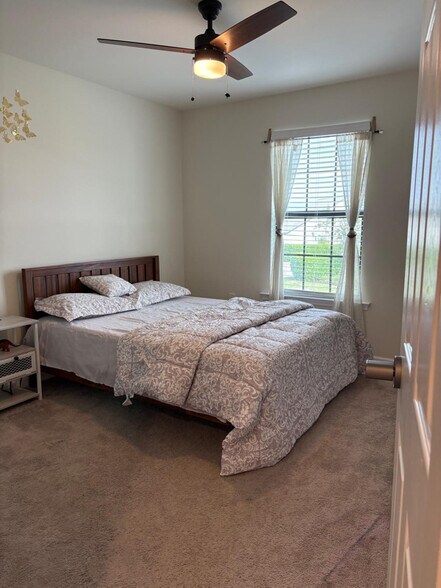 Building Photo - 4760 Crested Eagle Ln