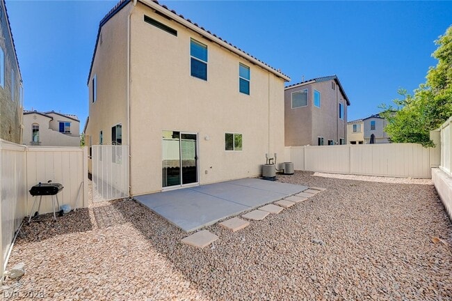 Building Photo - 8444 Lucero Ave