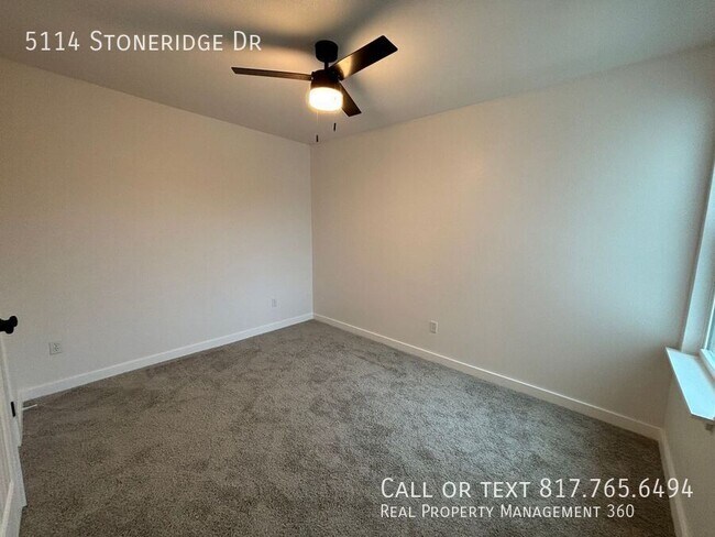 Building Photo - 5114 Stoneridge Dr