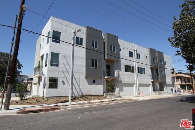 Building Photo - 11733 Missouri Ave