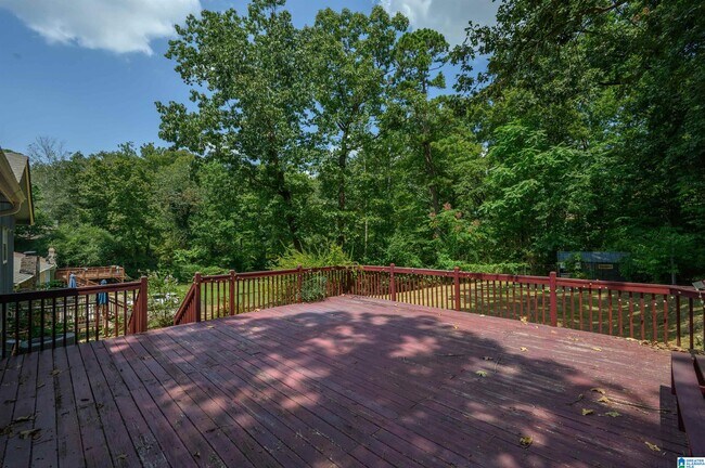 Building Photo - 1440 Hickory Ln