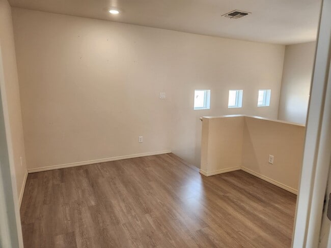 Building Photo - 1224 Tierra Verde Loop