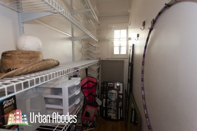 Building Photo - 4312 N Clarendon Ave