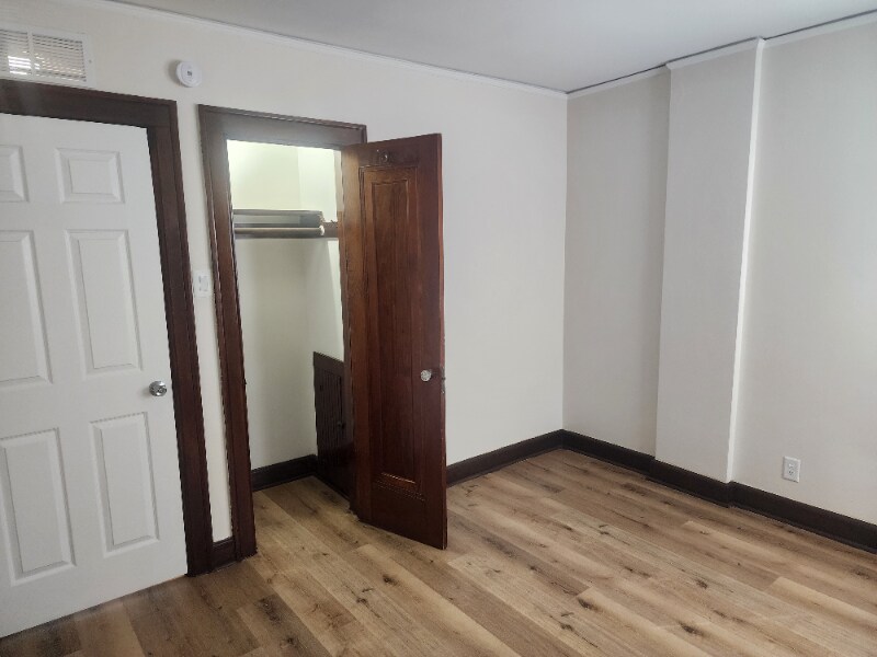 Building Photo - 17147 Santa Rosa Dr