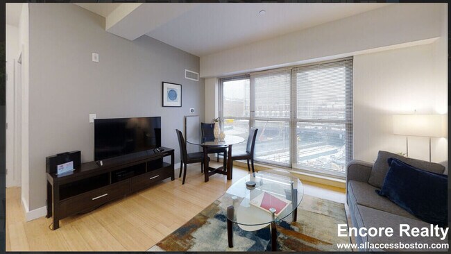 Building Photo - 1085 Boylston St