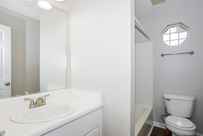 Building Photo - Comfortable 3-Bedroom Retreat in Grovetown