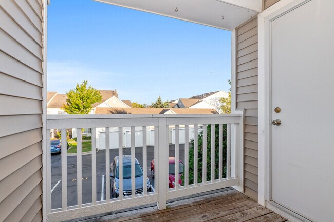 Building Photo - 1623 Silverstone Dr