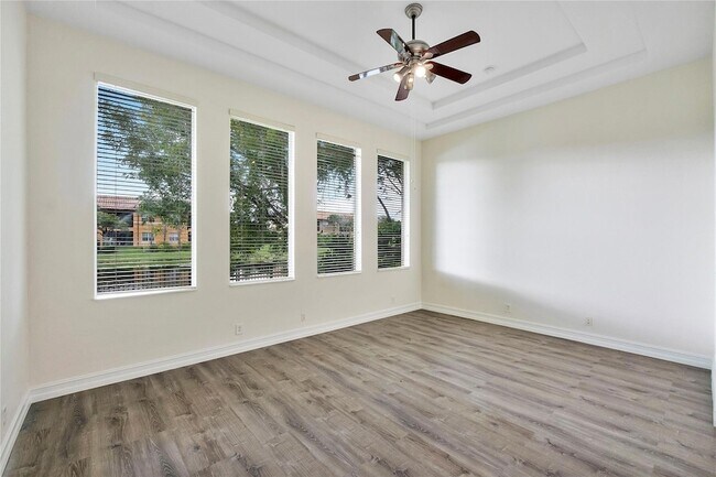 Building Photo - 8215 NW 125th Ln