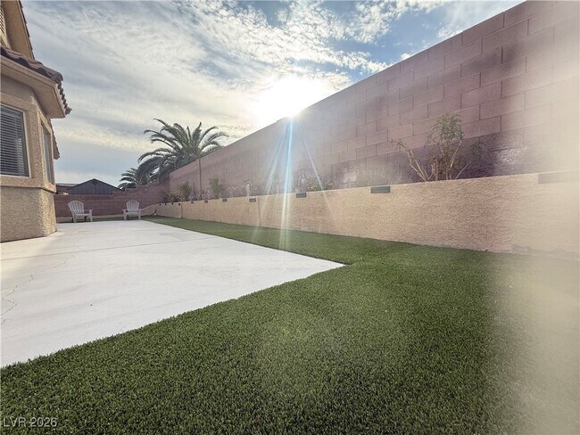 Building Photo - 4631 Cantina Rey St