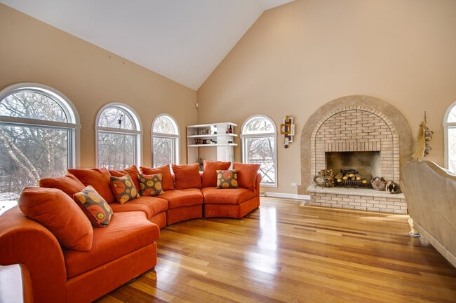 Building Photo - 30W777 Shoe Factory Rd