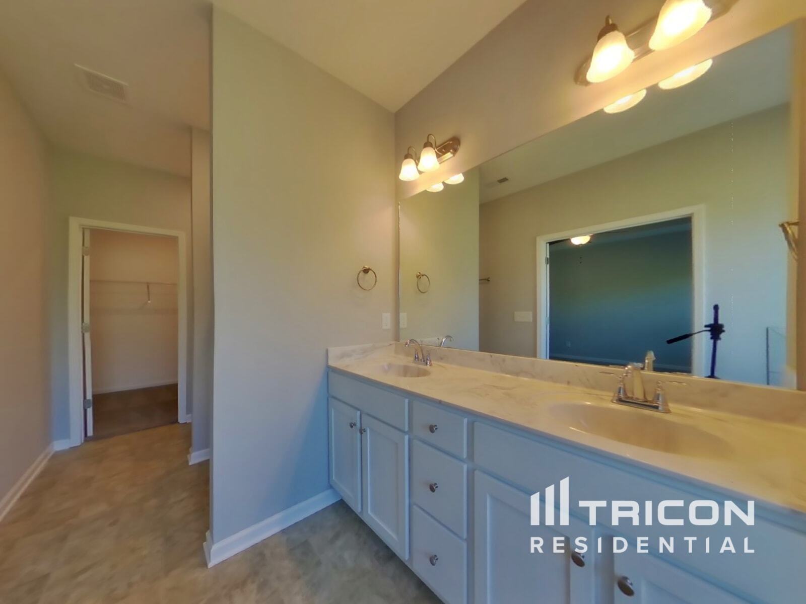 Building Photo - 746 W Coker Way