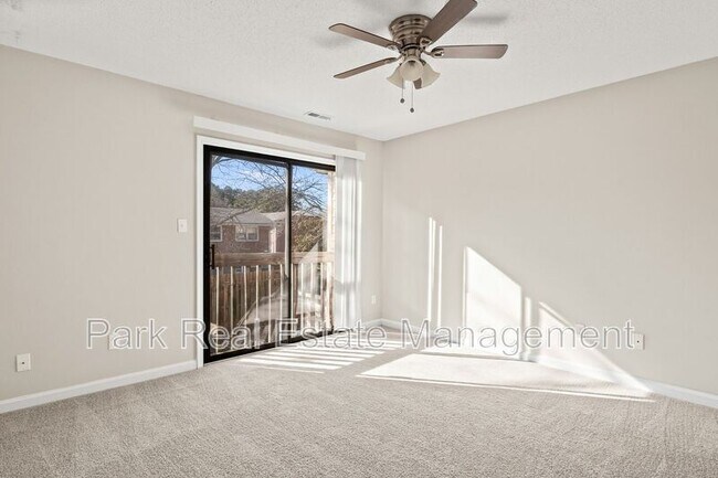 Building Photo - 1507 Clermont Rd