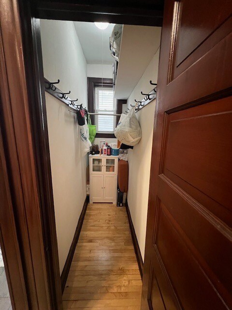 Building Photo - 1909 S May St