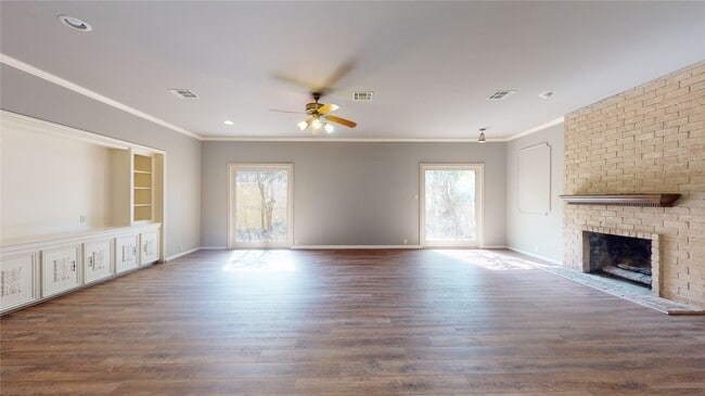 Building Photo - 12618 Misty Valley Dr