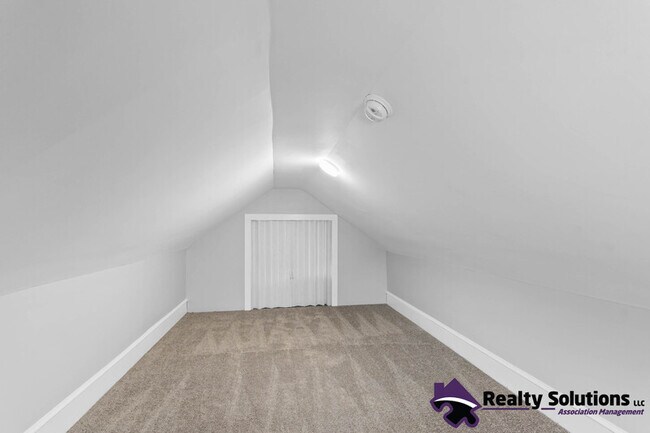 Building Photo - 419 S White Horse Pike