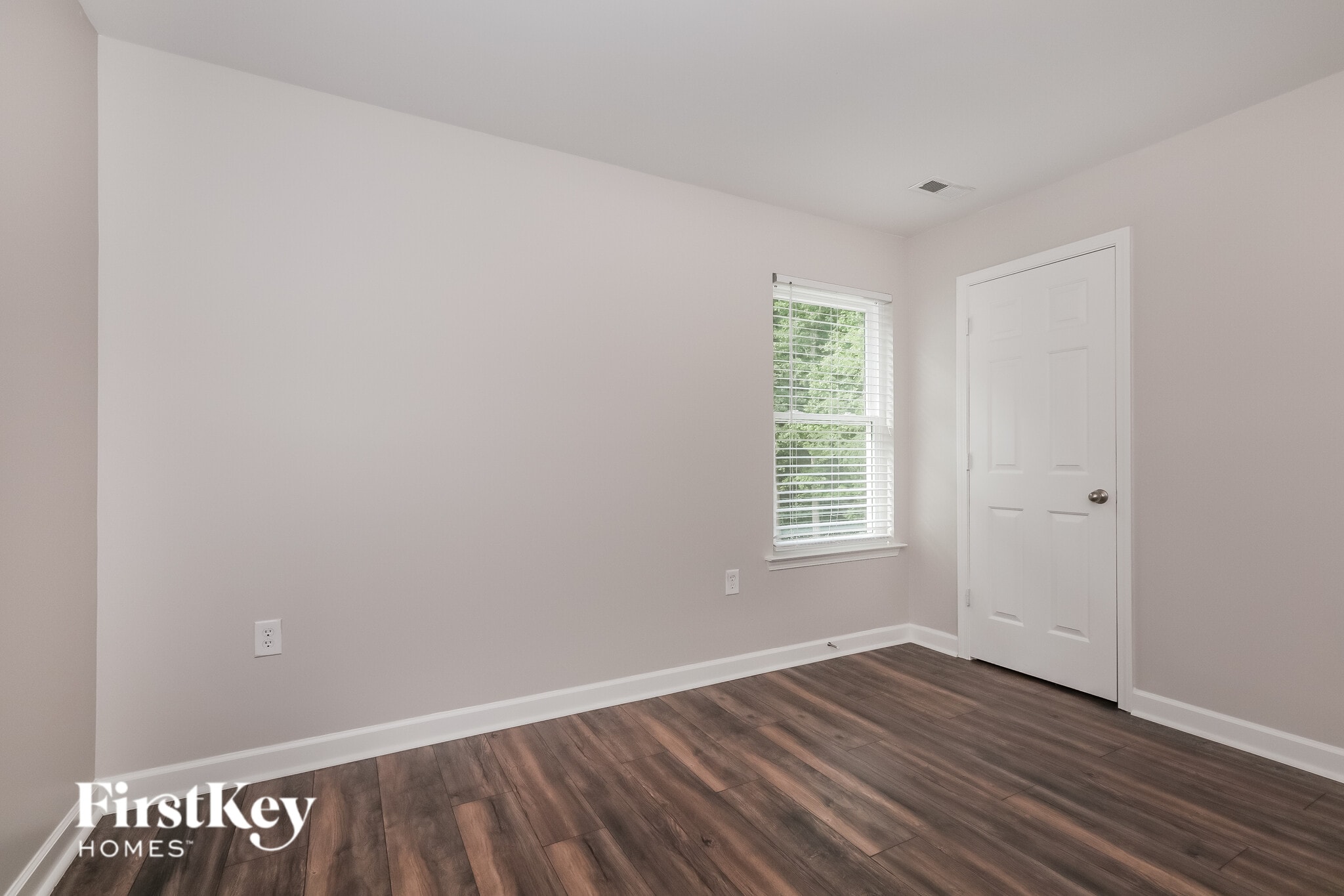 Building Photo - 4107 High Shoals Dr