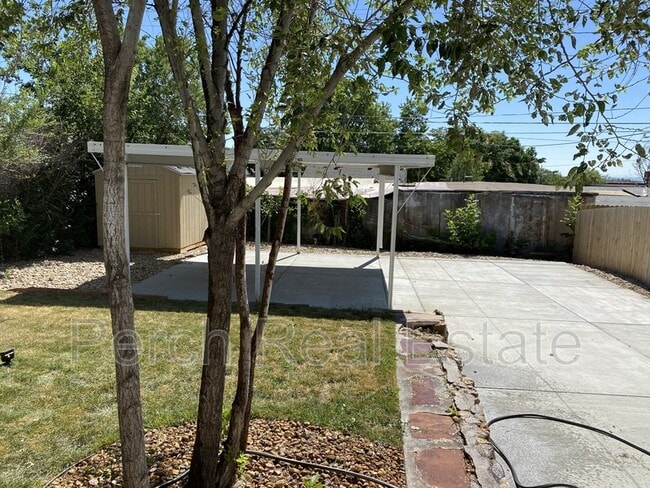 Building Photo - 1550 Tabor St