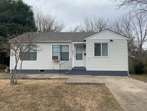 Building Photo - 621 N K St