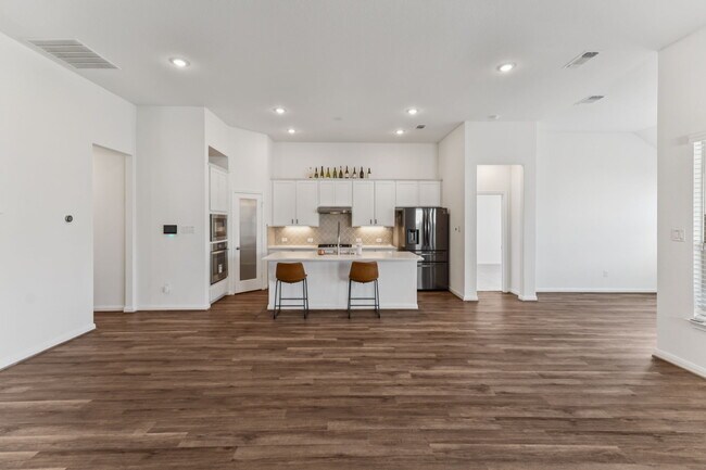 Building Photo - 12528 Gunsbach Wy