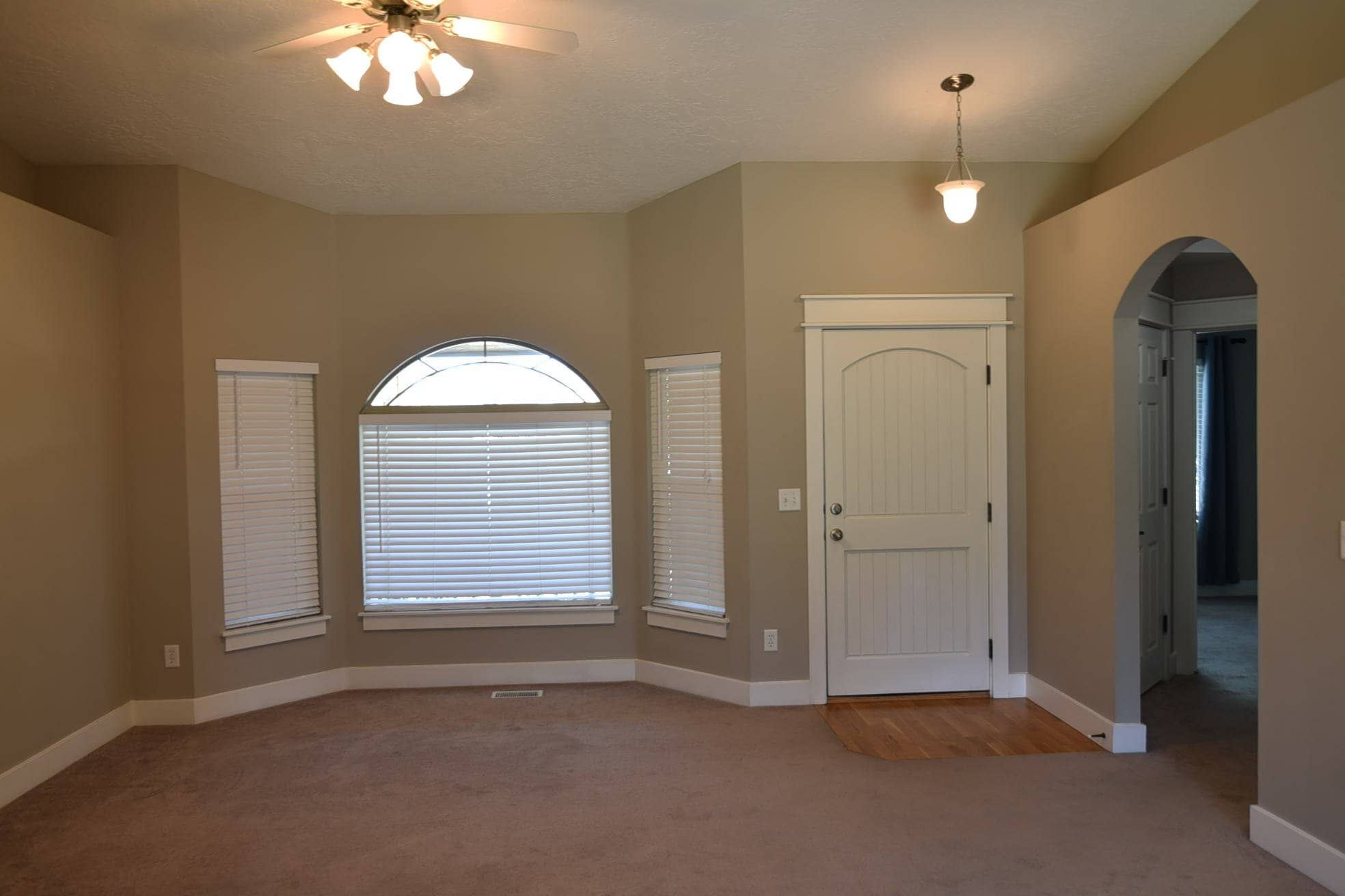 Building Photo - 11215 W Springgold Dr