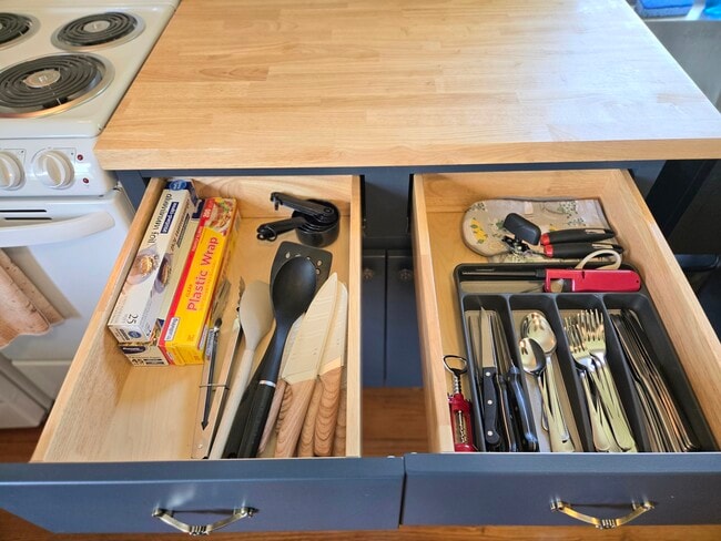 Building Photo - 4243 Old Clyde Rd