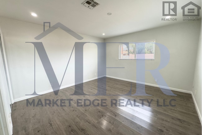 Building Photo - 4Bed/2Bath House at Alma School Rd/Ray Rd! Ready for Immediate Move-In! -- FENCED-IN YARD! NO HOA!