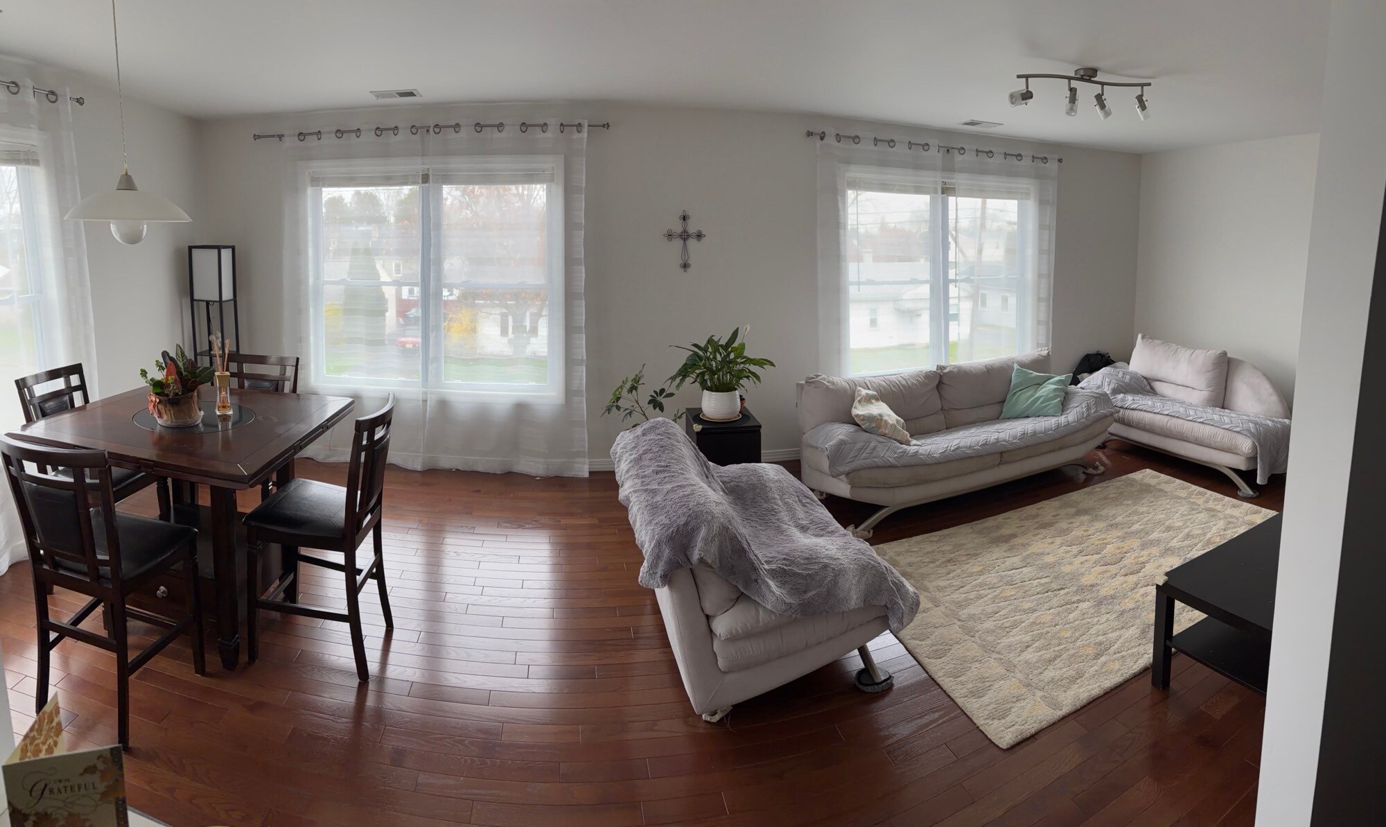 Building Photo - 124 S 15th Ave