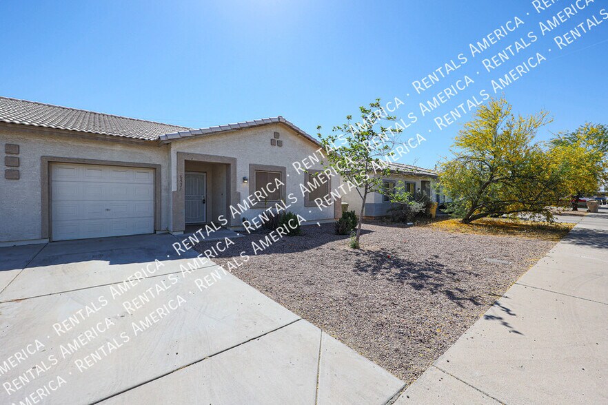 Primary Photo - 6837 N 81st Dr