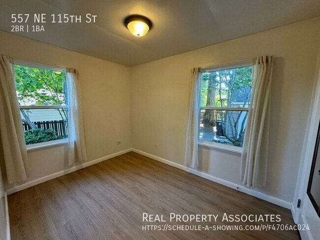 Building Photo - 557 NE 115th St