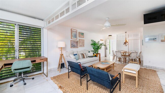 Building Photo - 195 Sunrise Dr