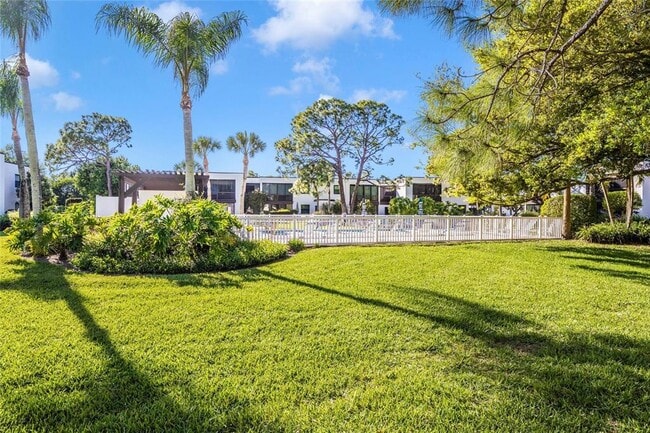 Building Photo - 5052 Marsh Field Rd