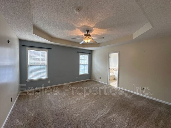 Building Photo - 105 Phillip Ct
