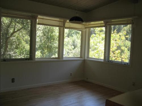 Building Photo - 98 Briar Rd