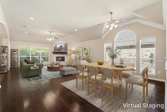Building Photo - 16305 Almaden Dr