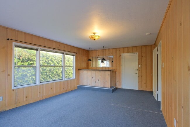 Building Photo - Piedmont Pines charming 3 Bedroom availabl...