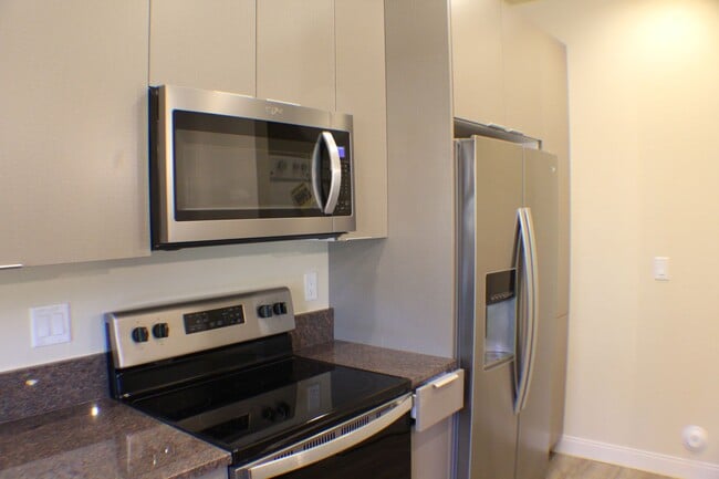 Building Photo - Bison Cove Unit A2