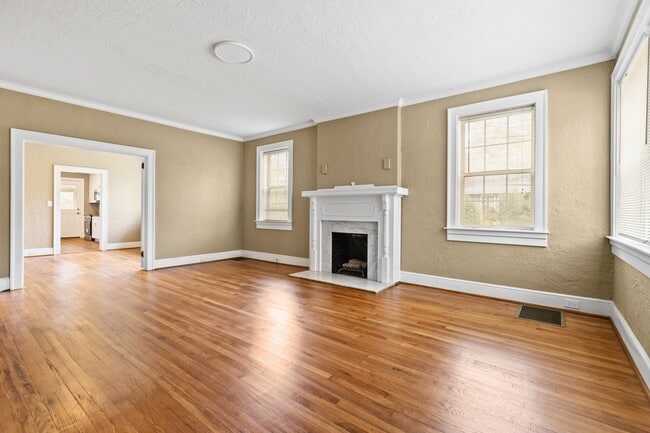 Building Photo - 1008 Fitzpatrick Ave