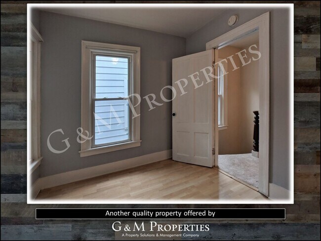 Building Photo - 3-Bedroom Rental Home: South Wedge Neighborhood!