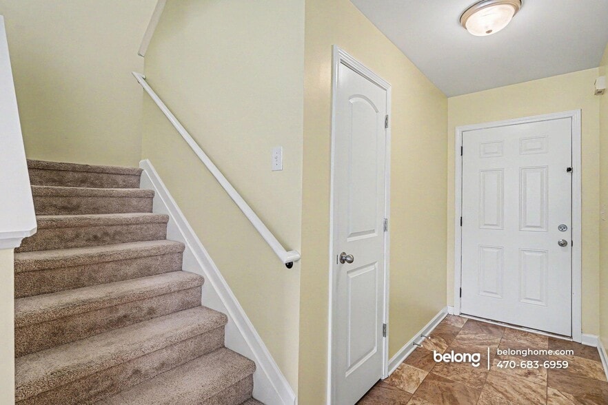 Building Photo - 1562 Onalee Dr